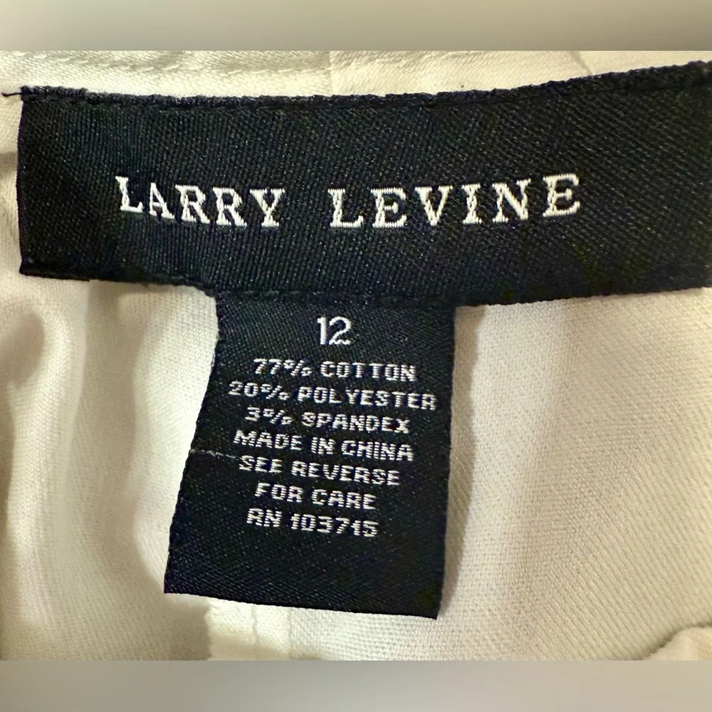 Larry Levine White Slim Leg Crop Chino Pants - Mid-Rise Size 12 - Picture 8 of 9